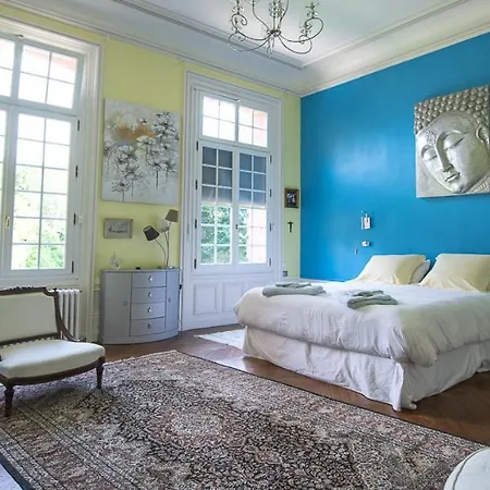 Chateau D Apartment *